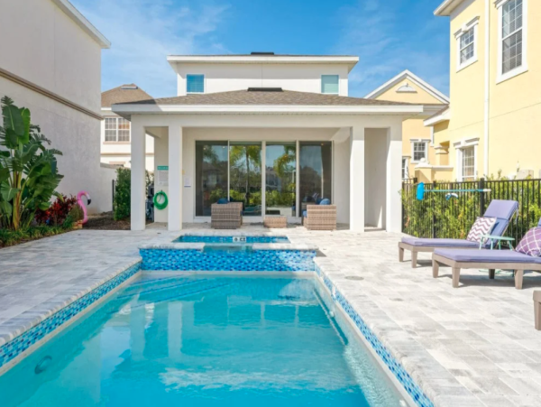 Luxury 4-Bedroom in Kissimmee- Perfect Family Getaway